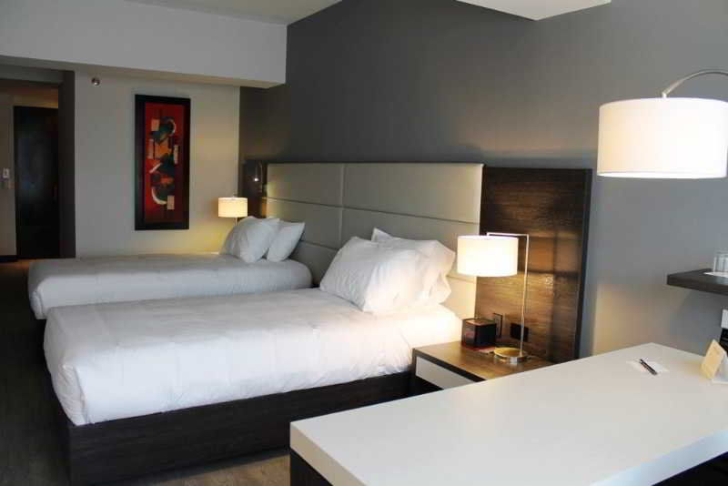 Nh Bogota Urban 26 Royal Hotell Exteriör bild